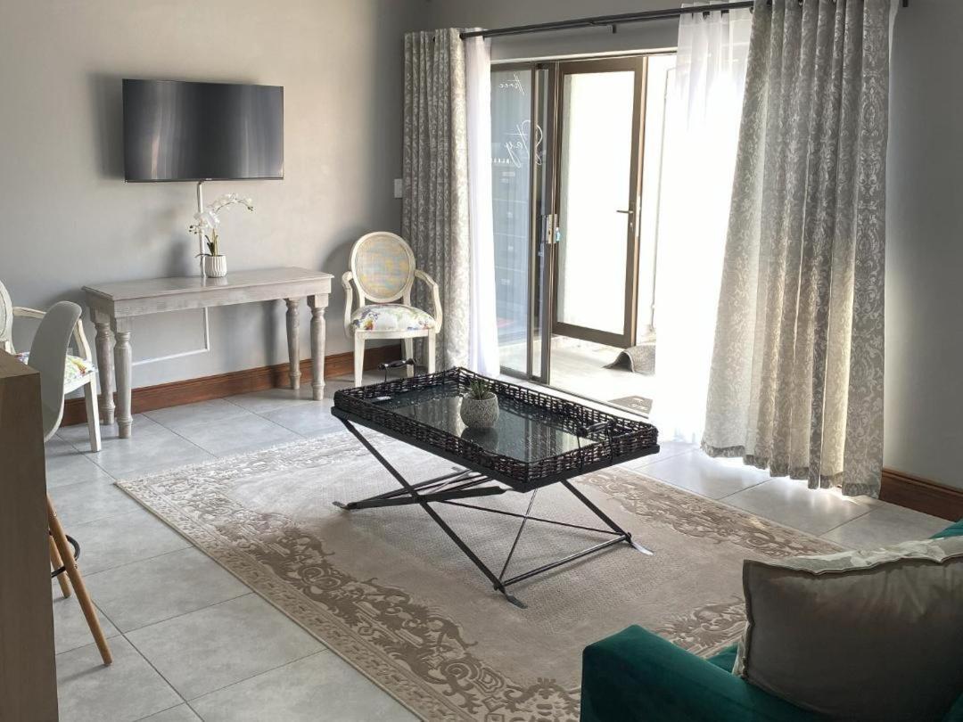 Staysure Guesthouse Альбертон Екстер'єр фото