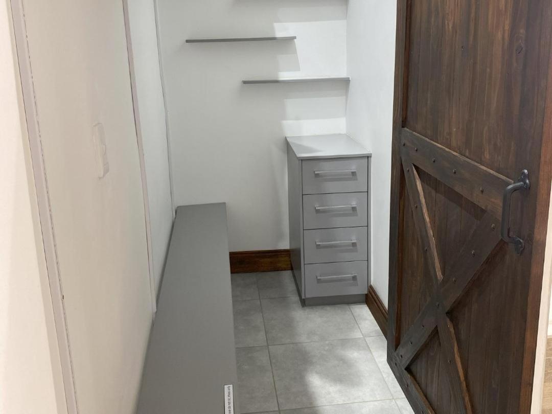 Staysure Guesthouse Альбертон Номер фото